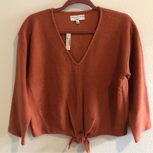 texture & thread by madewell burnt orange tie front blouse